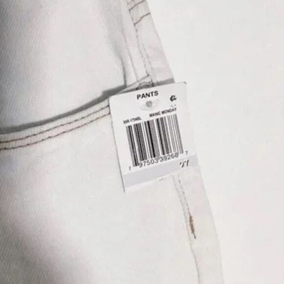 NWT Blank NYC The Madison Crop Jeans in Manic Monday Tie Dye Leg Size 27 - Picture 7 of 8